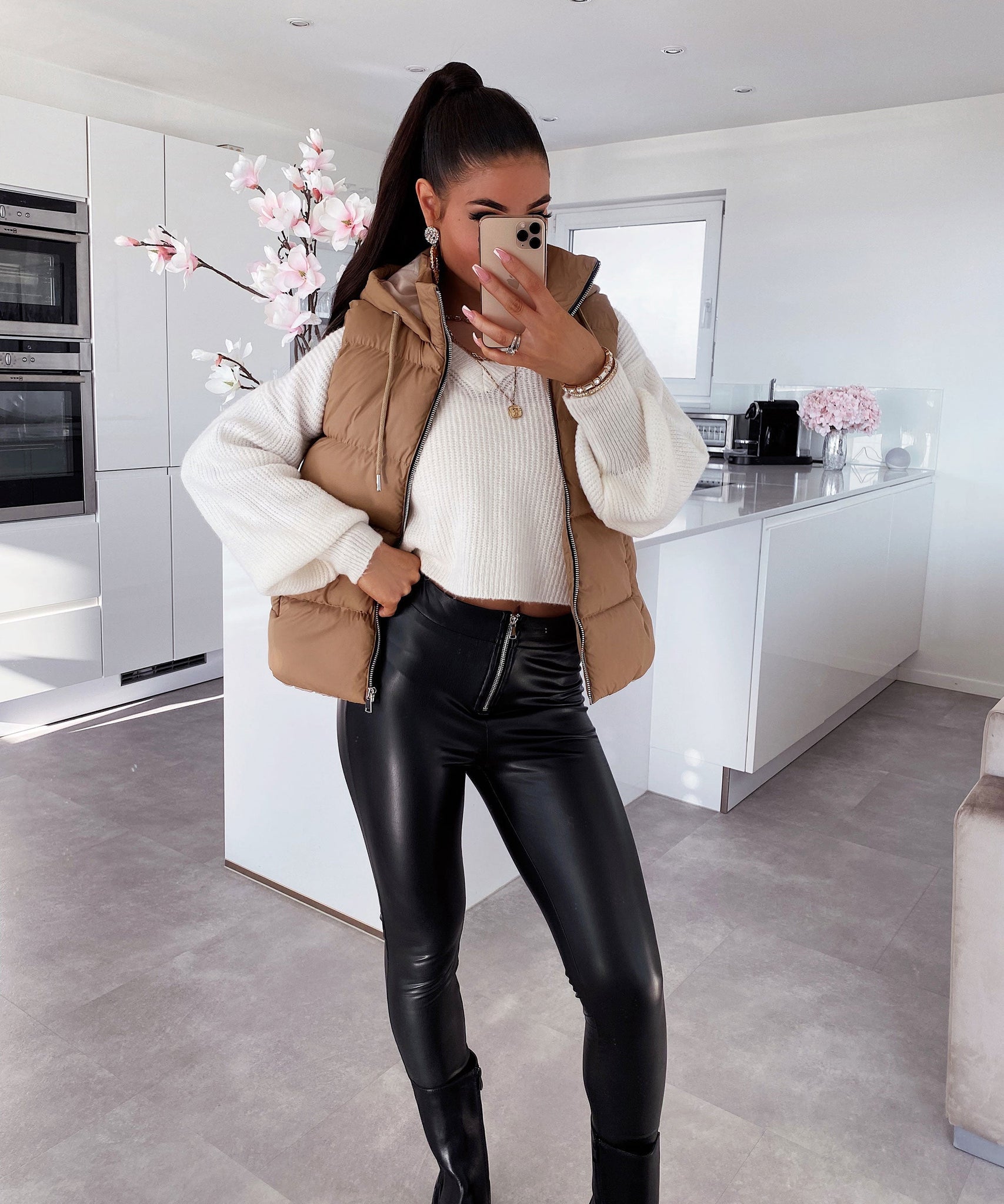 Weste Megan Kurz Camel