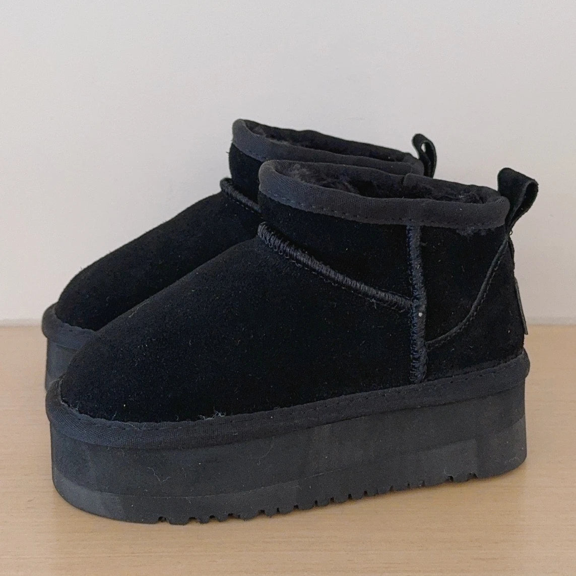 SnowGlow™ | Stilvolle Wärme für Kinderfüße